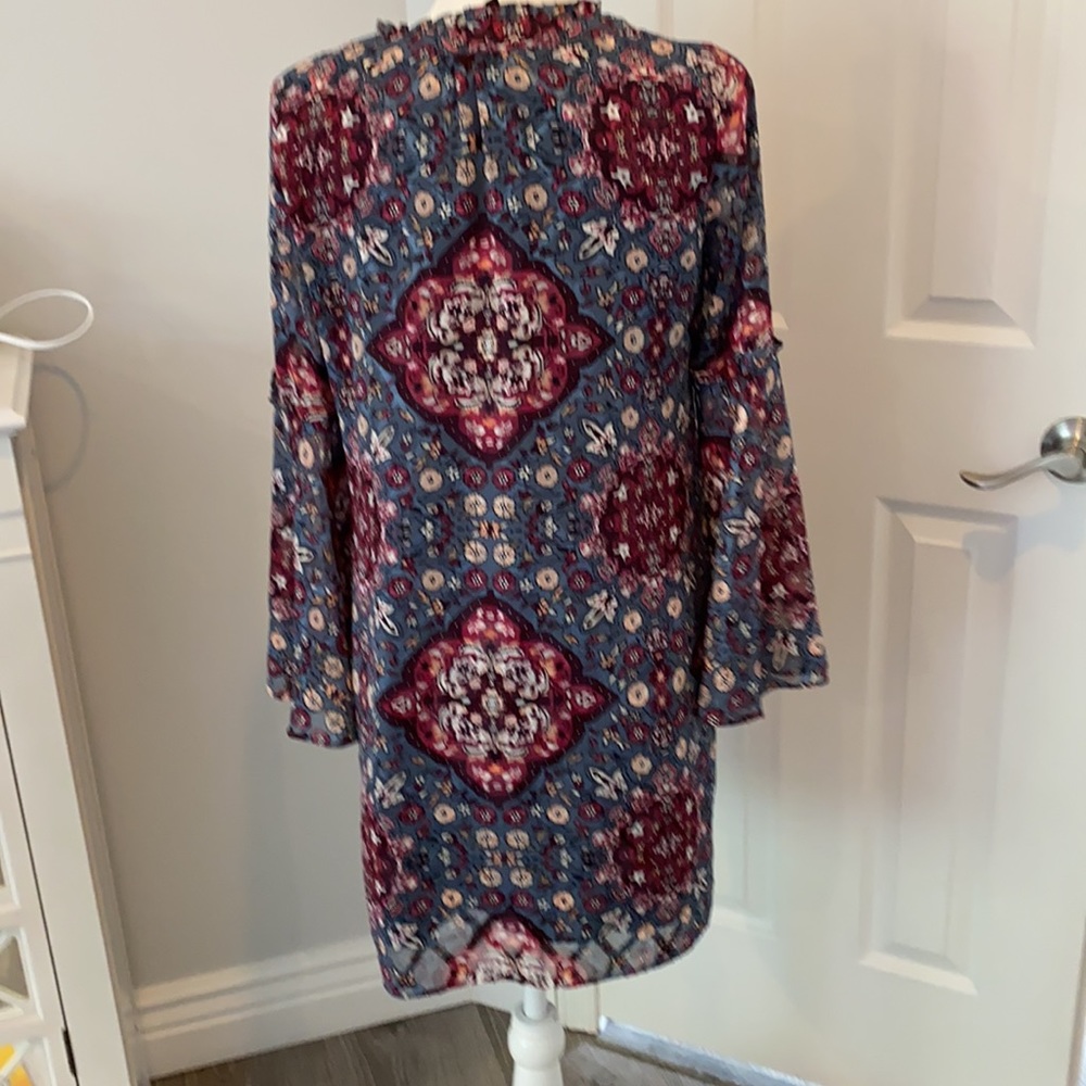 Dress - Picture 4 of 5